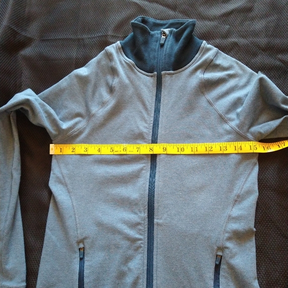 Nike dri fit Activewear sweatjacket sweatshirt size small - Picture 12 of 16